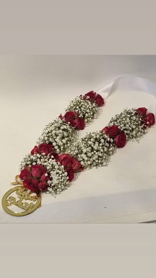 Rose & Baby's Breath Garland