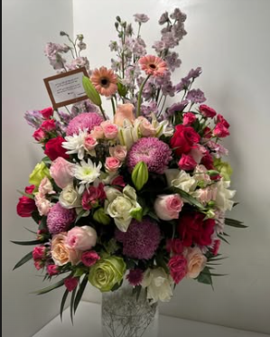Grand Blossom Pillar